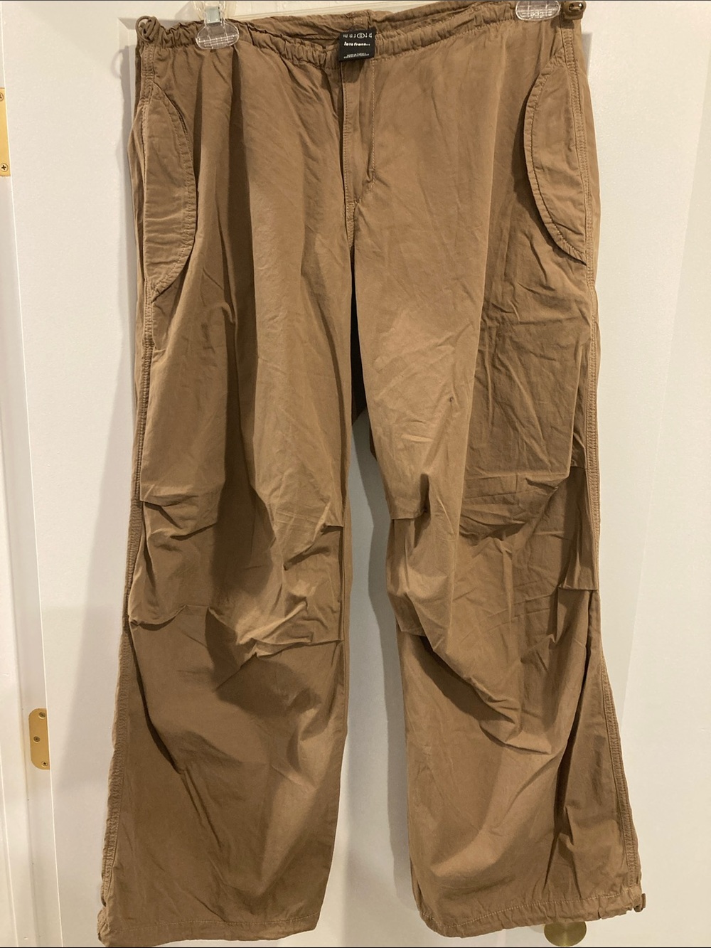 Urban Outfitters iets frans Unisex Parachute, Balloon Cargo Pants — Brown/Tan